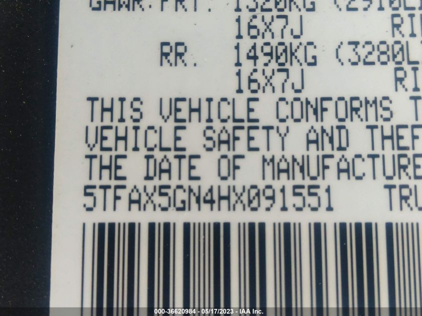 2017 TOYOTA TACOMA SR/SR5 - 5TFAX5GN4HX091551