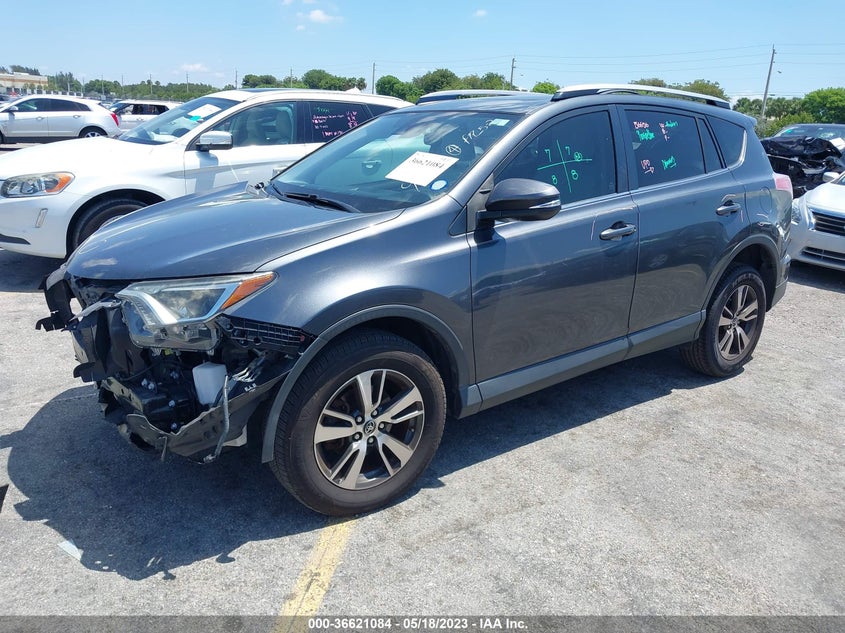 VIN JTMWFREV9HD099620 2017 TOYOTA RAV4 XLE