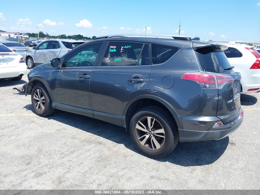 VIN JTMWFREV9HD099620 2017 TOYOTA RAV4 XLE