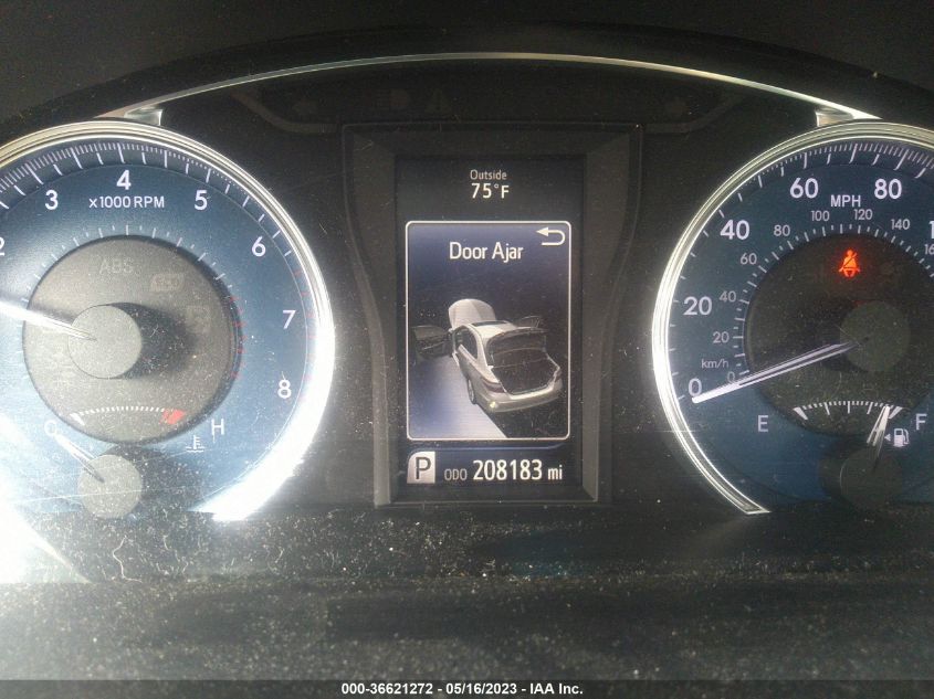2016 TOYOTA CAMRY XLE - 4T4BF1FK9GR564921