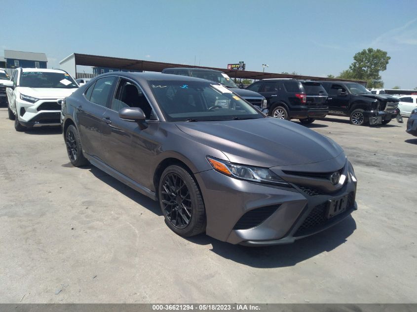 2018 TOYOTA CAMRY LE/SE/XLE/L - 4T1B11HK2JU552834