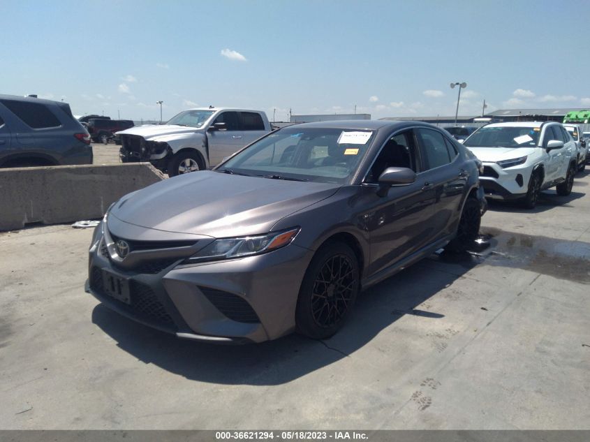 2018 TOYOTA CAMRY LE/SE/XLE/L - 4T1B11HK2JU552834
