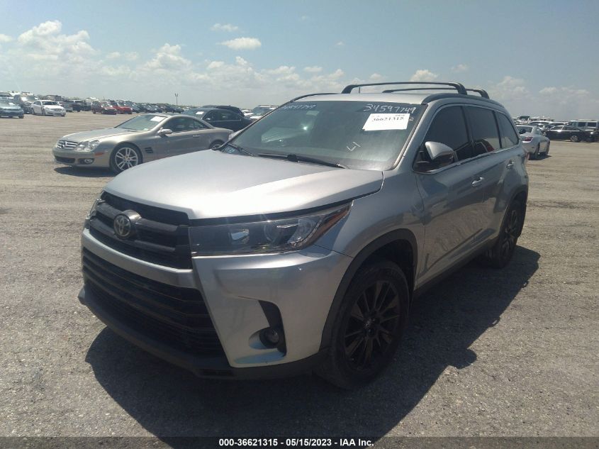 2019 TOYOTA HIGHLANDER SE - 5TDJZRFH4KS573625