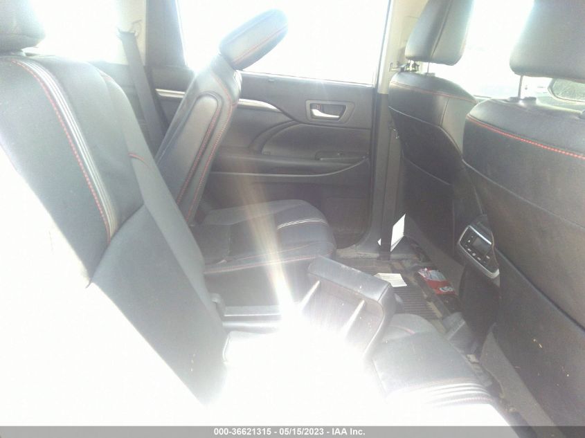 2019 TOYOTA HIGHLANDER SE - 5TDJZRFH4KS573625
