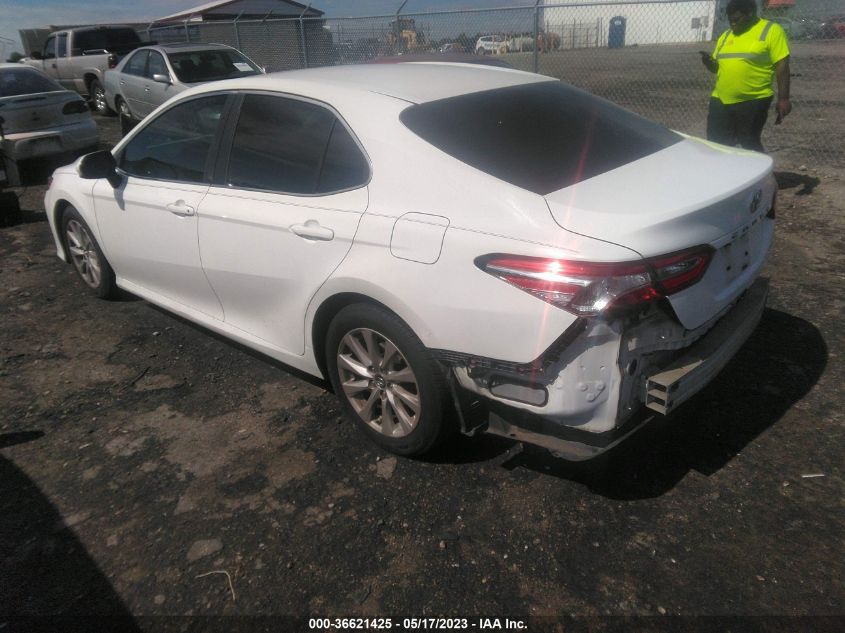 2018 TOYOTA CAMRY LE/SE/XLE/L - 4T1B11HK3JU125792