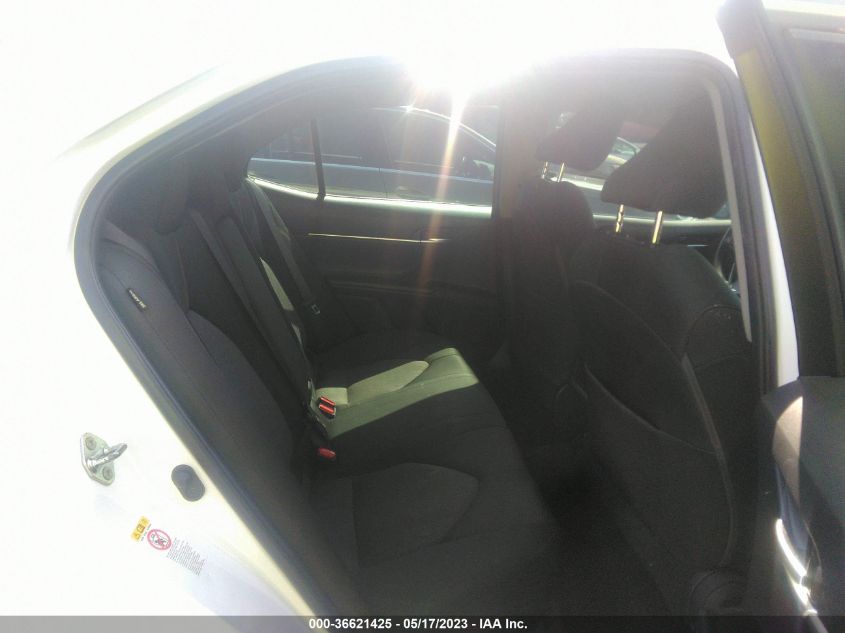 2018 TOYOTA CAMRY LE/SE/XLE/L - 4T1B11HK3JU125792