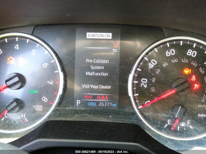 VIN 2T3P1RFV6MW233000 2021 TOYOTA RAV4 XLE