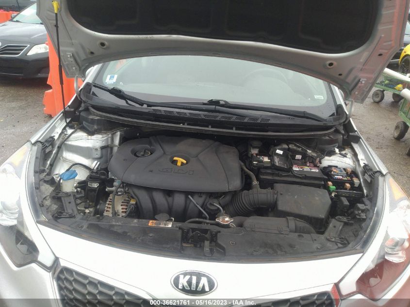 2016 KIA FORTE 5-DOOR LX - KNAFK5A86G5650547