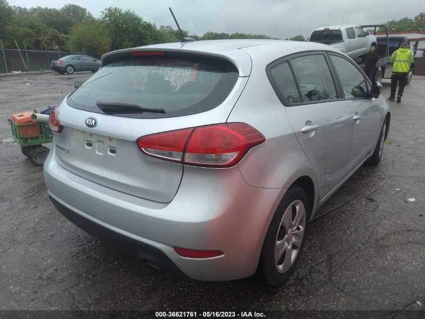 2016 KIA FORTE 5-DOOR LX - KNAFK5A86G5650547
