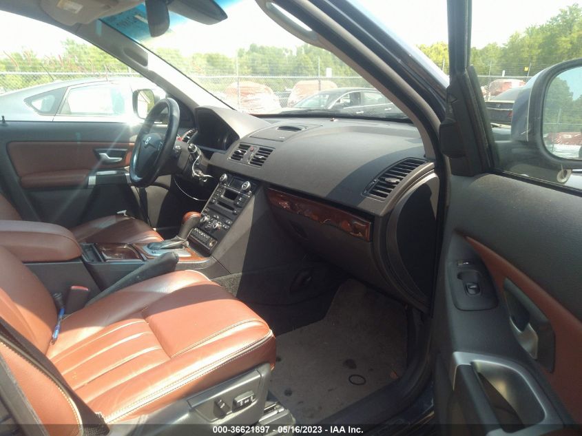 2014 VOLVO XC90 PLATINUM - YV4952CZ4E1690185