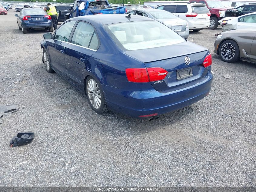 2014 VOLKSWAGEN JETTA SEDAN TDI W/PREMIUM/NAV - 3VWLL7AJ5EM428670