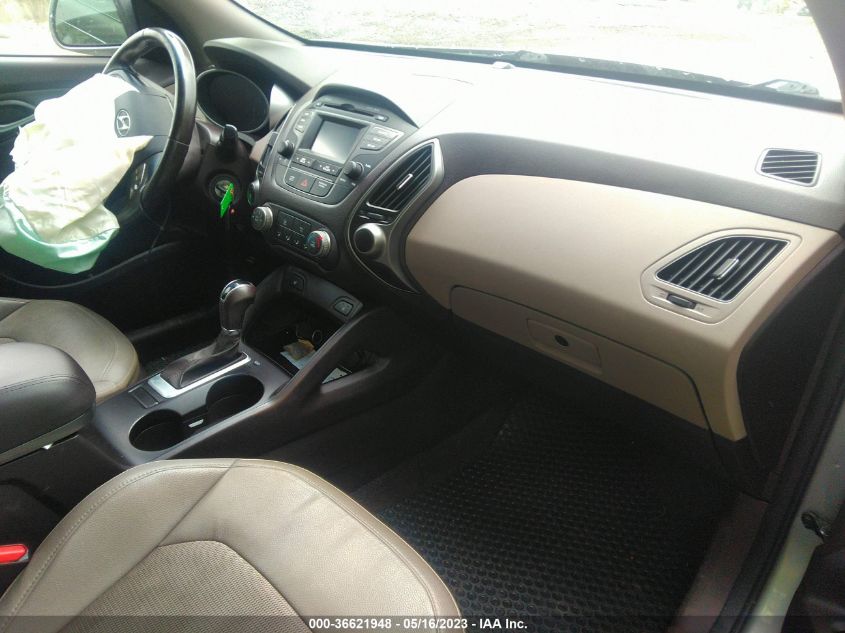 2014 HYUNDAI TUCSON SE - KM8JUCAG4EU895560