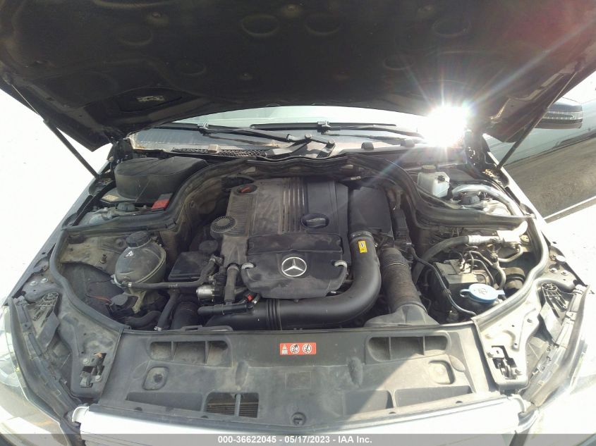 2013 MERCEDES-BENZ C-CLASS C 250 - WDDGF4HB0DR269021