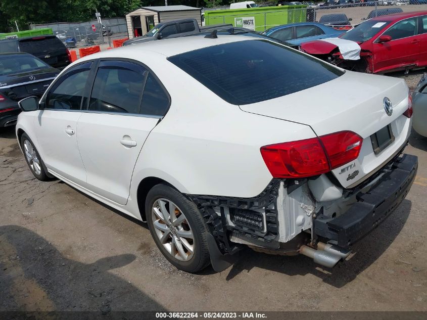 2014 VOLKSWAGEN JETTA SEDAN SE W/CONNECTIVITY - 3VWD17AJ4EM218751