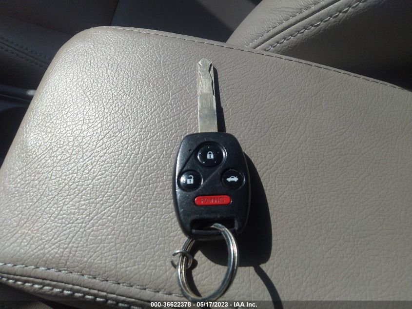 2013 HONDA CIVIC SDN LX - 19XFB2F59DE021252