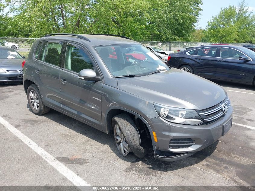 2015 VOLKSWAGEN TIGUAN S - WVGBV7AX1FW595280