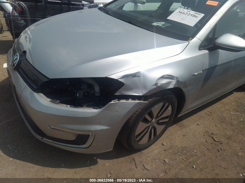 2016 VOLKSWAGEN E-GOLF SE - WVWKP7AU0GW913640