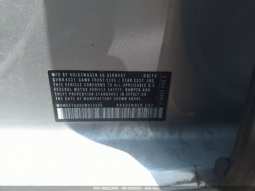2016 VOLKSWAGEN E-GOLF SE - WVWKP7AU0GW913640