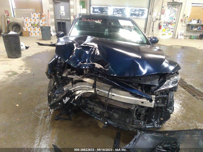 2018 TOYOTA CAMRY LE/SE/XLE/L - 4T1B11HK5JU652426