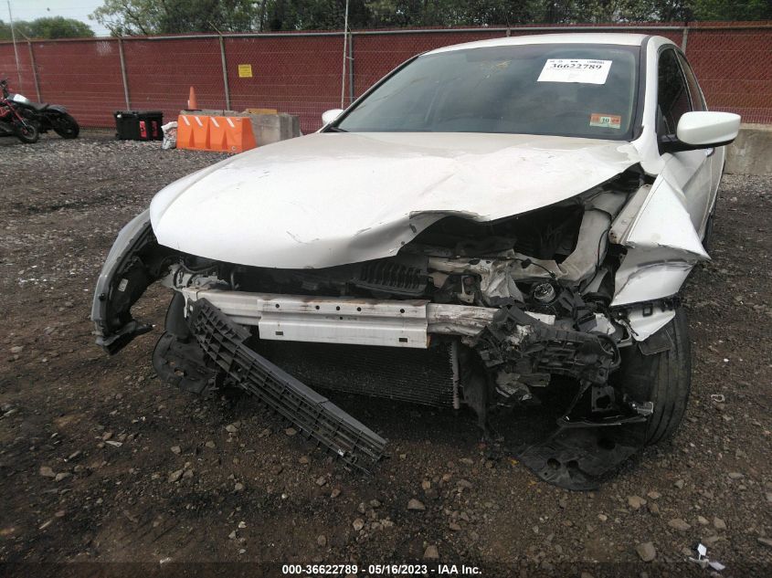 2015 HONDA ACCORD SEDAN LX - 1HGCR2F31FA216427