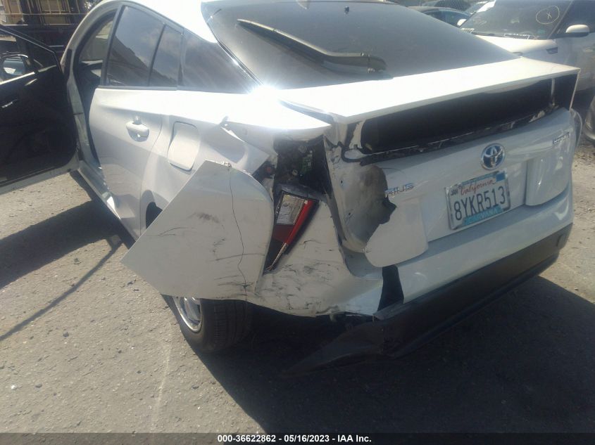 2016 TOYOTA PRIUS TWO - JTDKBRFU7G3003570