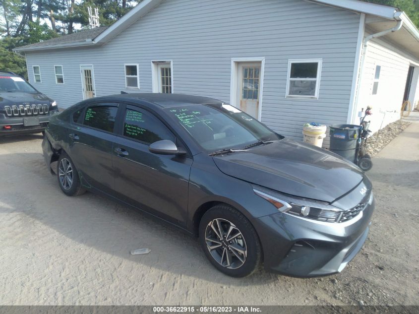 2023 KIA FORTE LXS - 3KPF24AD0PE610401