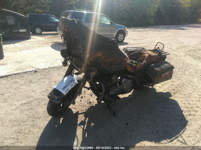 2005 HARLEY-DAVIDSON FLHR - 1HD1FDV135Y664392