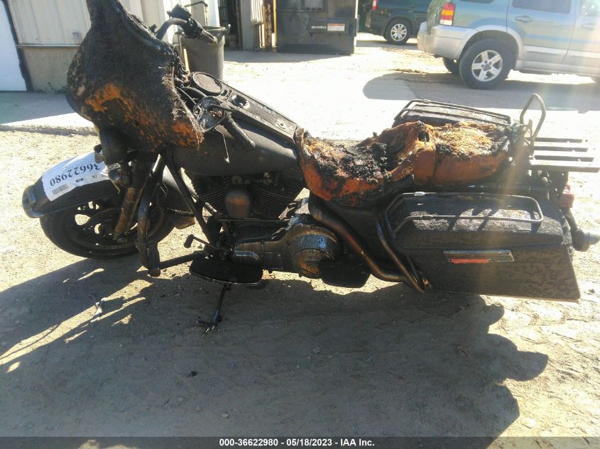 2005 HARLEY-DAVIDSON FLHR - 1HD1FDV135Y664392