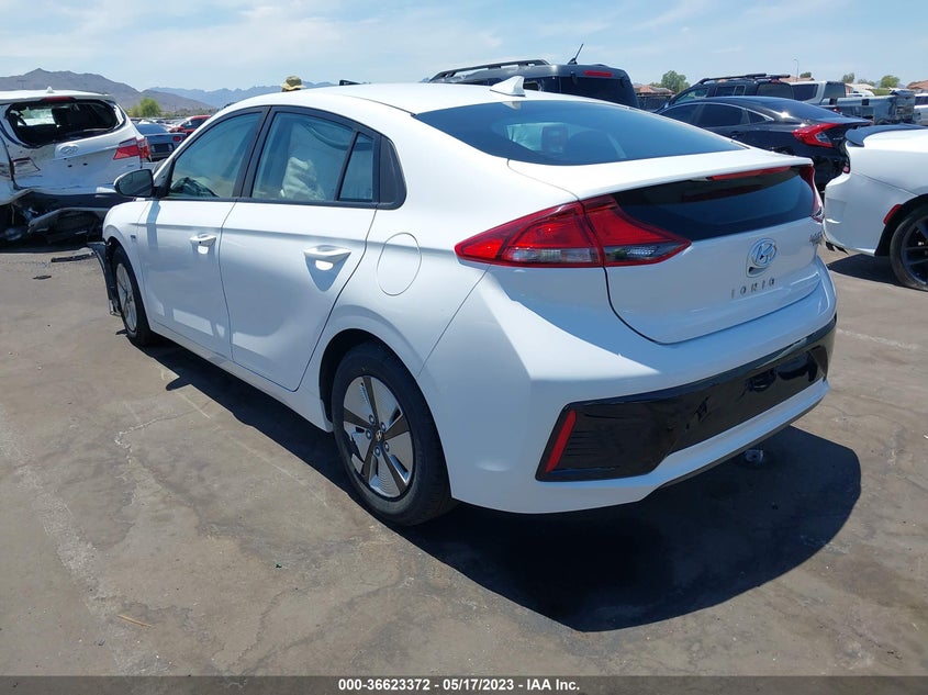 VIN KMHC65LC3HU045464 2017 HYUNDAI IONIQ HYBRID BLUE