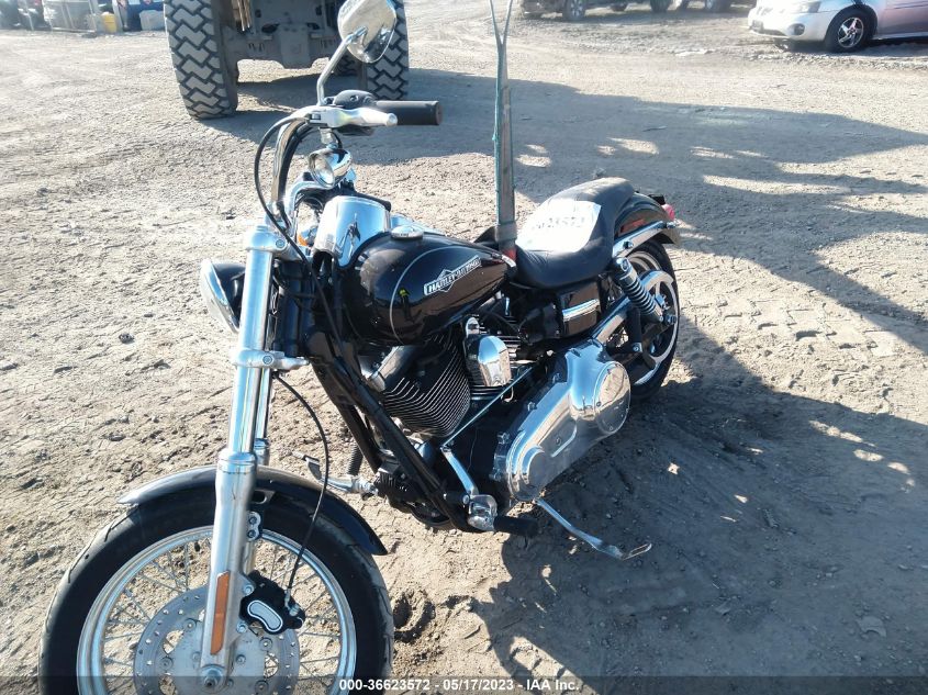 2012 HARLEY-DAVIDSON FXDC DYNA SUPER GLIDE - 1HD1GV415CC301560