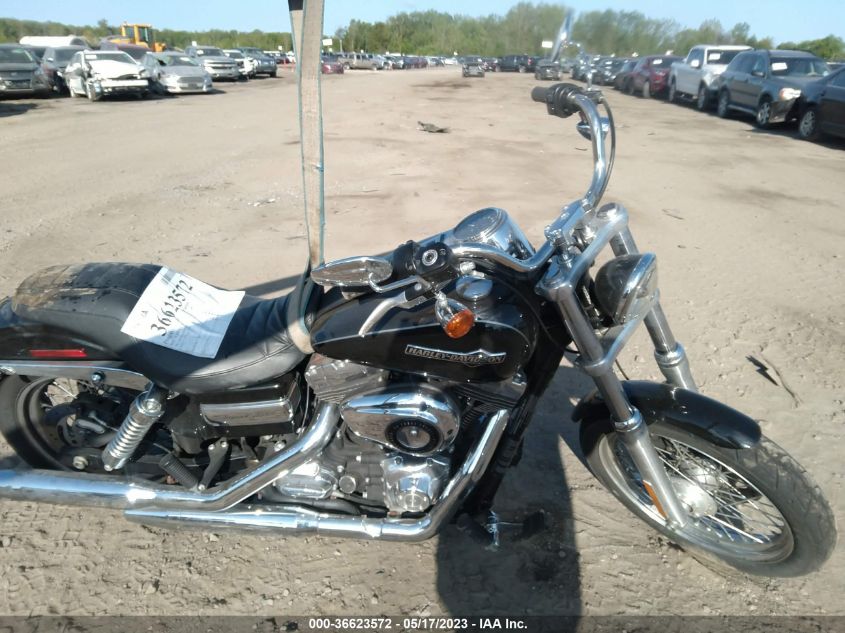 2012 HARLEY-DAVIDSON FXDC DYNA SUPER GLIDE - 1HD1GV415CC301560