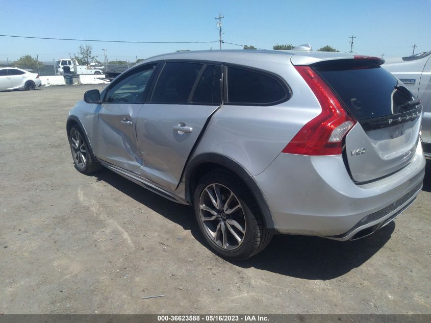 2017 VOLVO V60 CROSS COUNTRY YV440MWK6H1025778