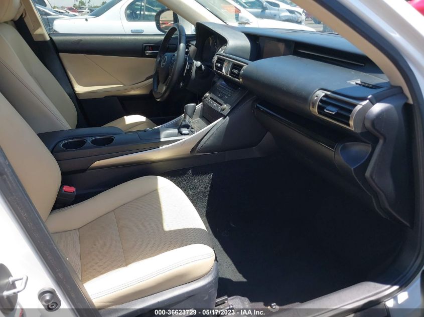 2016 LEXUS IS 200T - JTHBA1D24G5015877