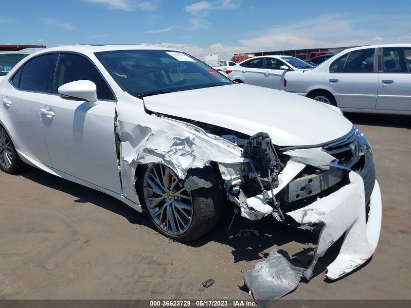 2016 LEXUS IS 200T - JTHBA1D24G5015877