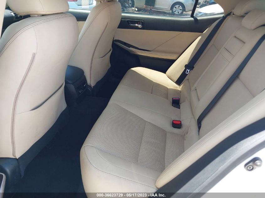 2016 LEXUS IS 200T - JTHBA1D24G5015877