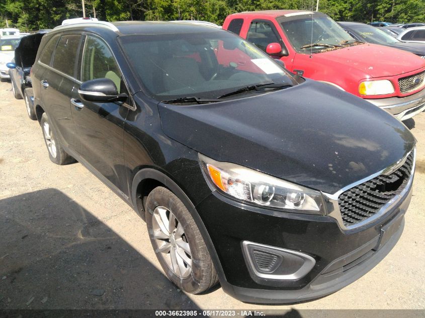 2016 KIA SORENTO LX - 5XYPGDA57GG130776