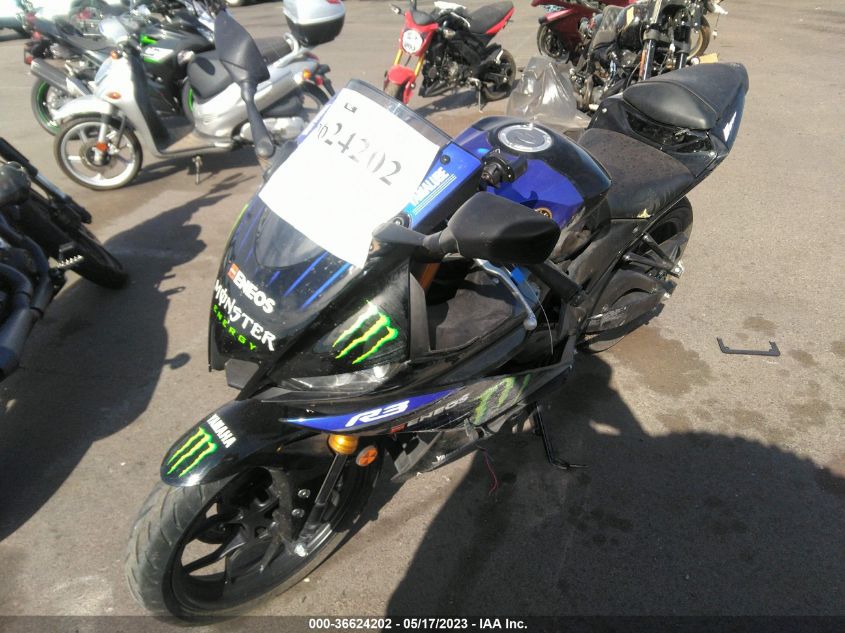 2021 YAMAHA YZFR3 A MH3RH18Y6MK005232