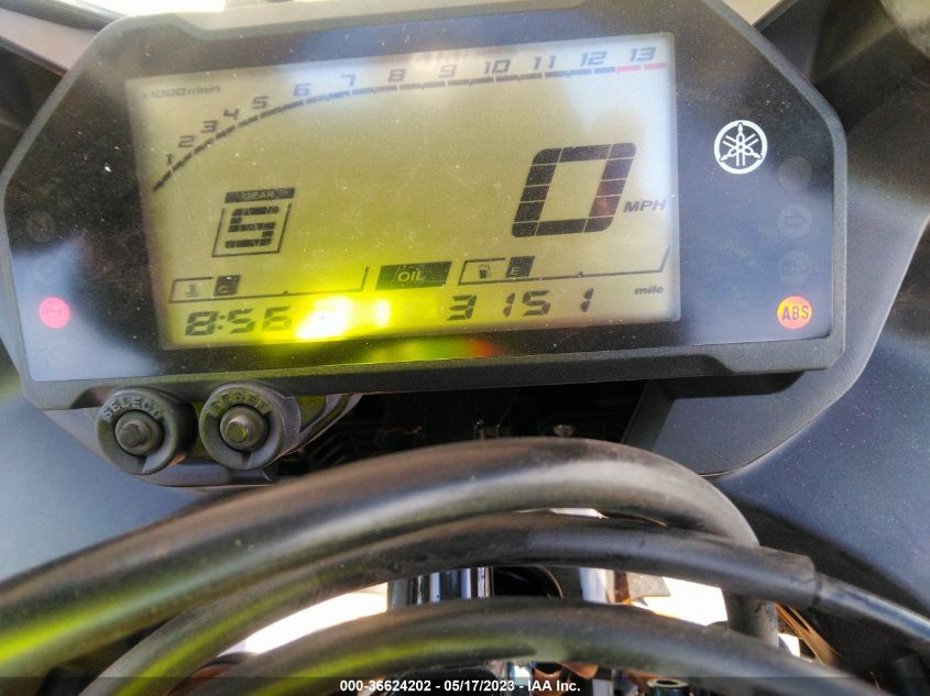 2021 YAMAHA YZFR3 A MH3RH18Y6MK005232