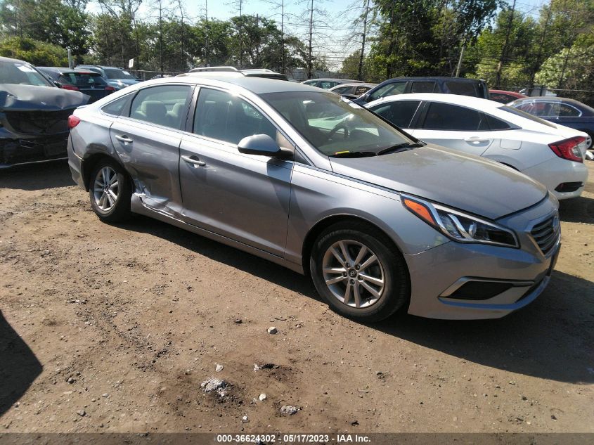 2017 HYUNDAI SONATA SE - 5NPE24AF1HH481739