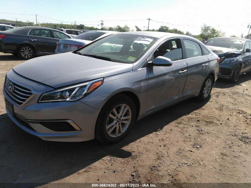 2017 HYUNDAI SONATA SE - 5NPE24AF1HH481739