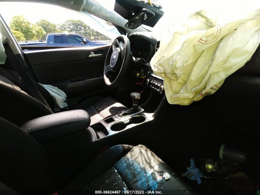 2020 KIA SPORTAGE LX - KNDPMCAC6L7671200