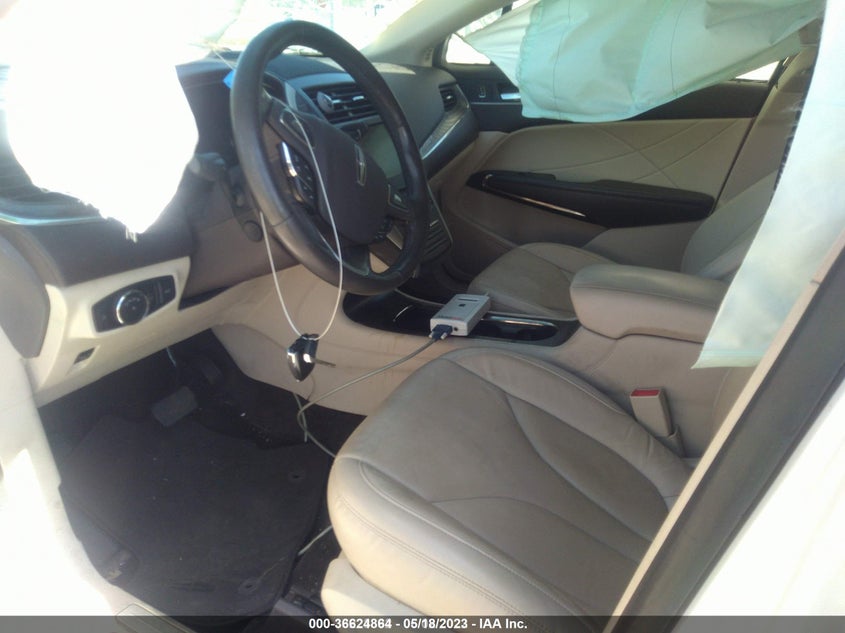 VIN 5LMCJ3D99HUL16868 2017 LINCOLN MKC RESERVE