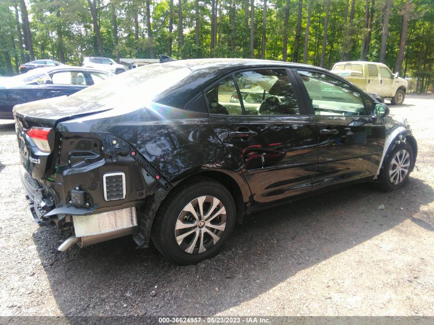 2022 TOYOTA COROLLA HYBRID LE - JTDEAMDE7NJ060262