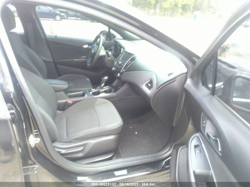 2018 CHEVROLET CRUZE LT - 1G1BE5SM8J7153413