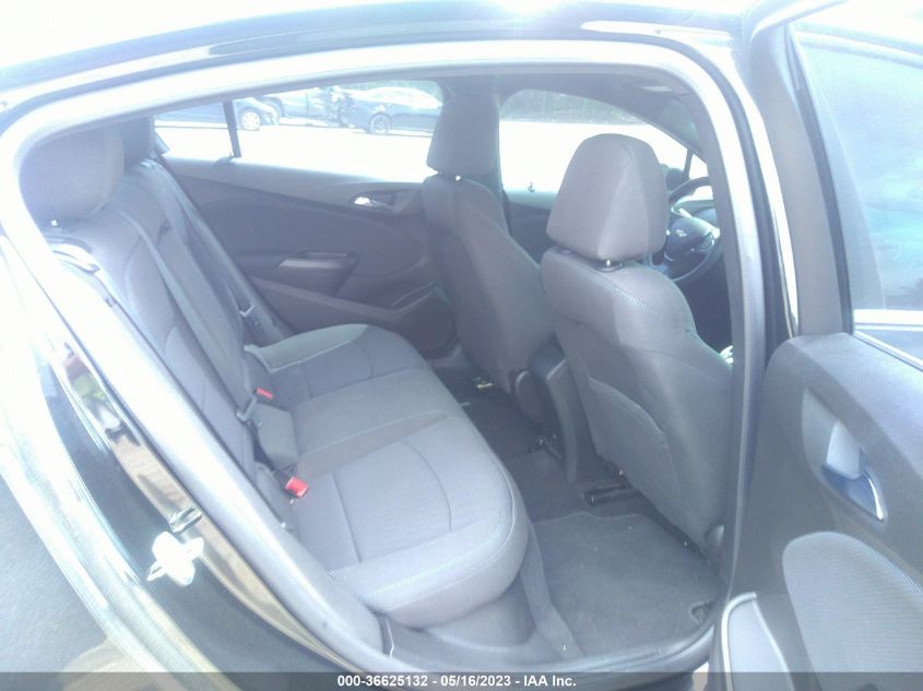 2018 CHEVROLET CRUZE LT - 1G1BE5SM8J7153413