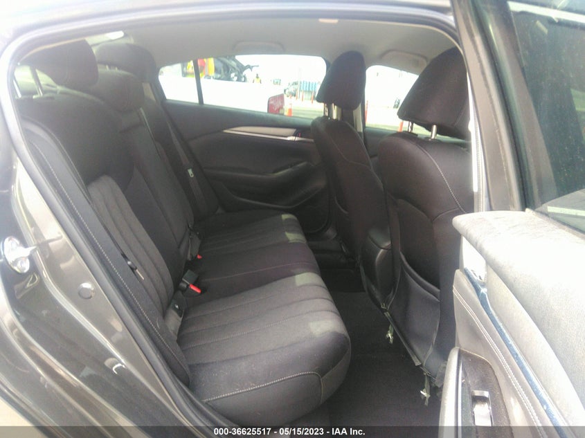 VIN JM1GL1UM4J1332219 2018 MAZDA MAZDA6 SPORT