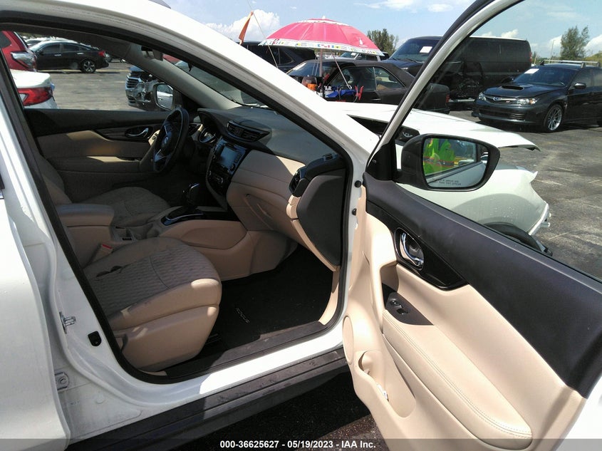 VIN 5N1AT2MT4JC837423 2018 NISSAN ROGUE SV