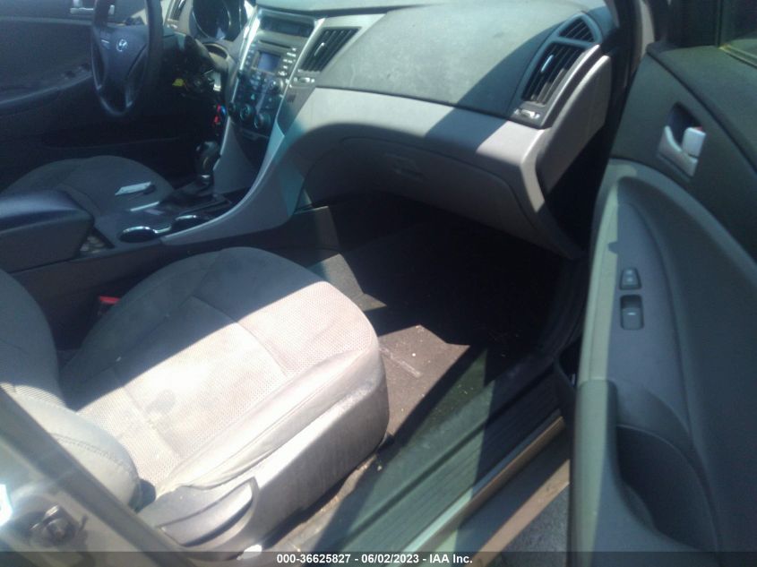 2014 HYUNDAI SONATA GLS - 5NPEB4AC8EH872095