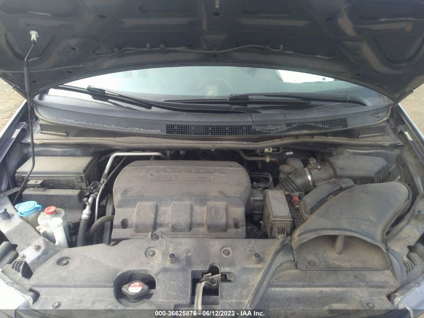 2016 HONDA ODYSSEY SE - 5FNRL5H3XGB014574