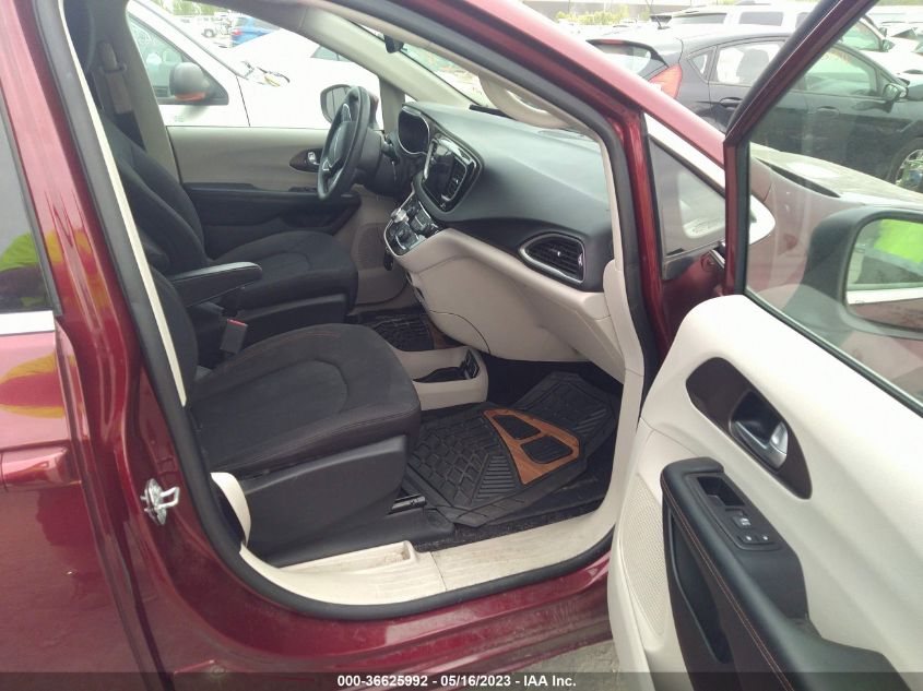 2017 CHRYSLER PACIFICA TOURING - 2C4RC1DG6HR608960